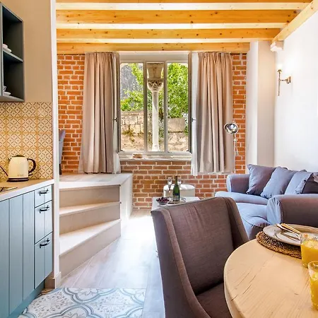 Heritage Zanini Apartment *